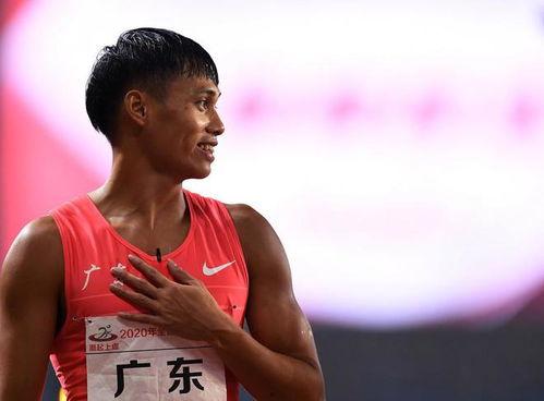 莫有雪生活照,镜头下的生活瞬间  第3张