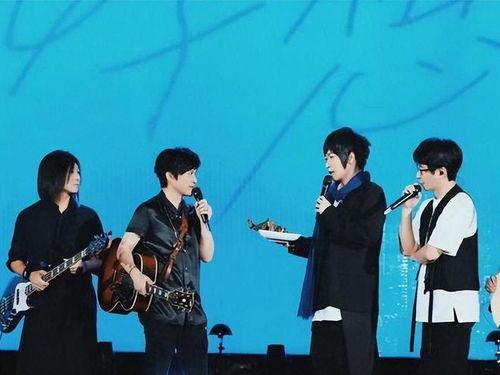 五月天娱乐圈,娱乐圈的青春旋律与梦想力量  第2张