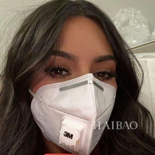 明星为什么戴口罩,时尚还是保护？  第2张